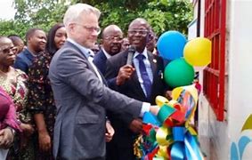 German Govt donates solar-powered port cabin to Lagos school